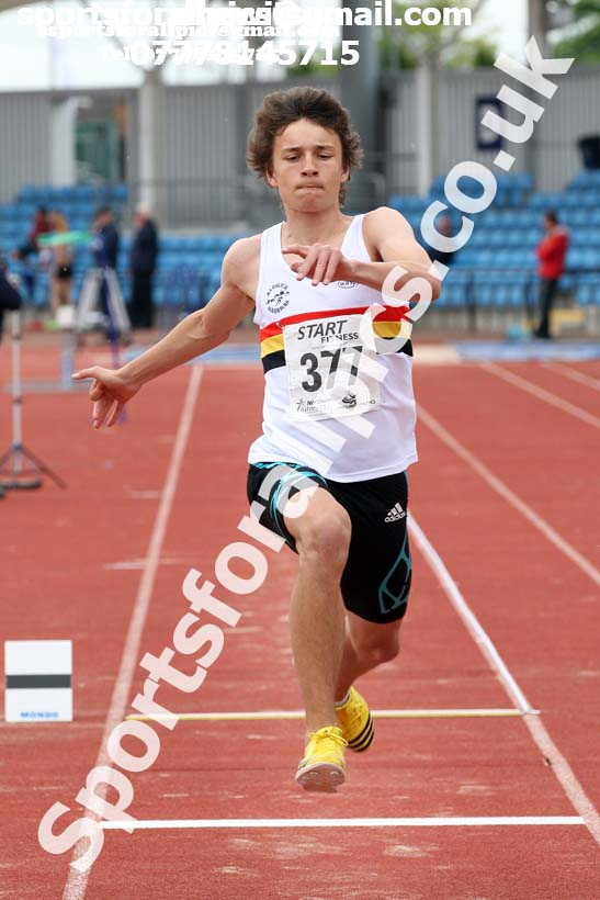 Mens under-20s triple jump, Northern Senior and Under-20s Champs., SportsCity, Manchester. Photo: David T. Hewitson/Sports for All Pics